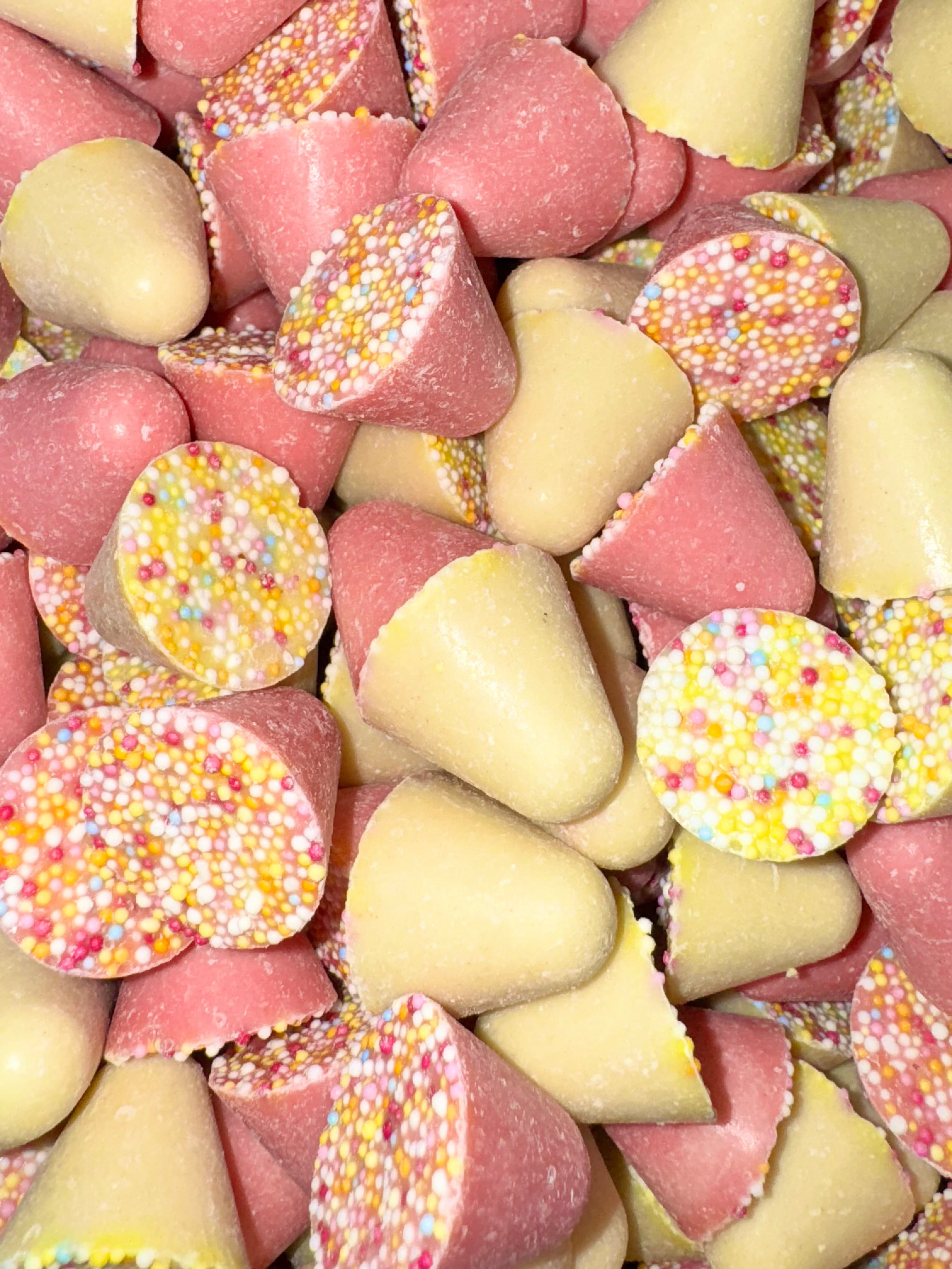 White & Strawberry Chocolate Cones